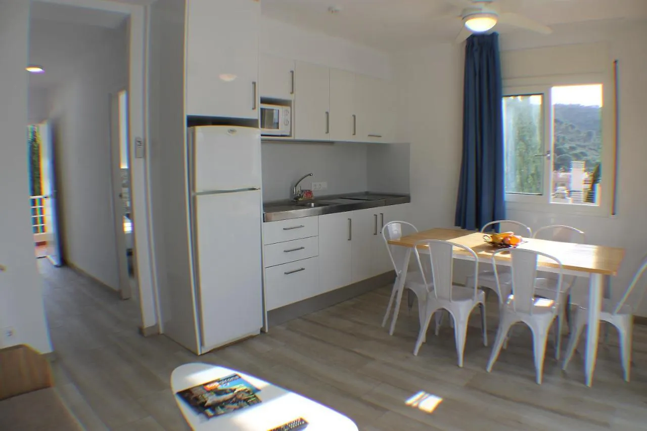 Agi Rescator Apartments Rosas